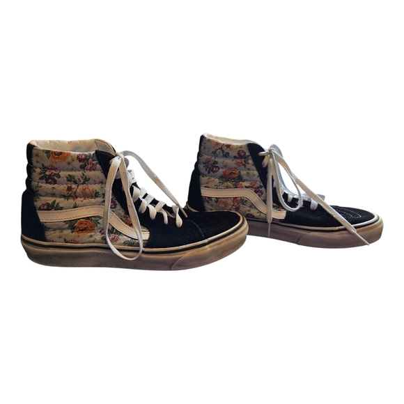 Vans Womans Sk8-hi Sneakers Wirh Quilted Floral And Suede Paneling Size 7.5 - Picture 1 of 10